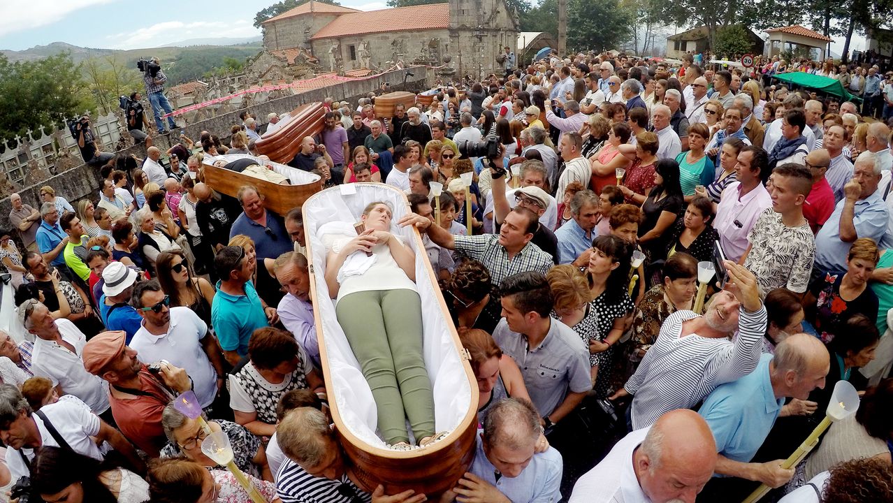 La-fiesta-de-Santa-Marta-de-Ribarteme